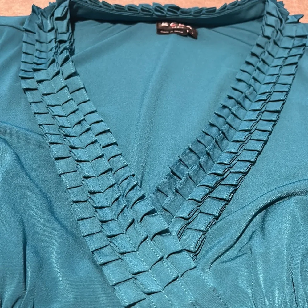 BCBG Paris V-Neck Dress - Picture 4 of 11